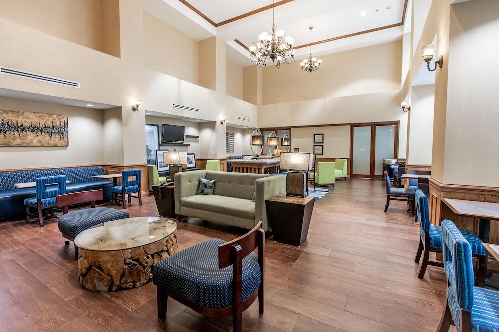 Hampton Inn Dallas-Рокуолл Экстерьер фото