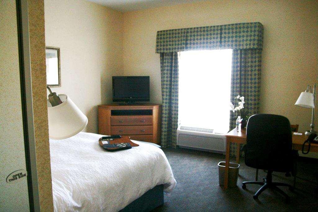 Hampton Inn Dallas-Рокуолл Экстерьер фото